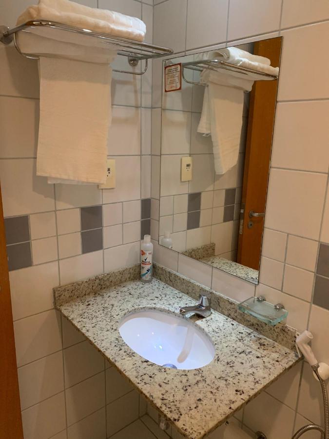Hotel Flat Athenas 1402 *